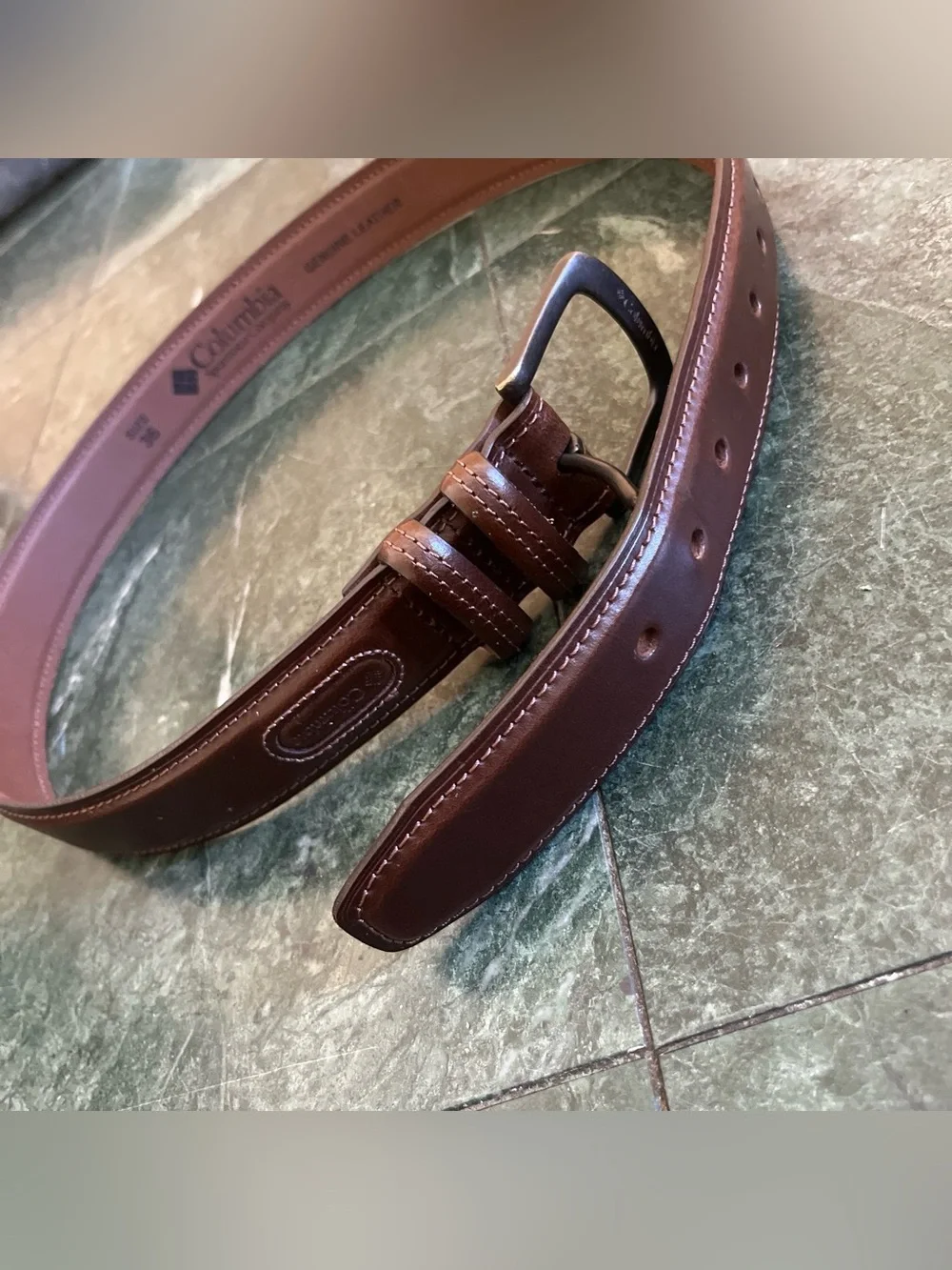 Columbia Men's Dark Brown Leather Belt with Metal Buckle